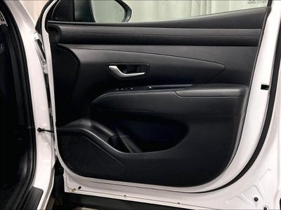 2025 Hyundai TUCSON SE AWD