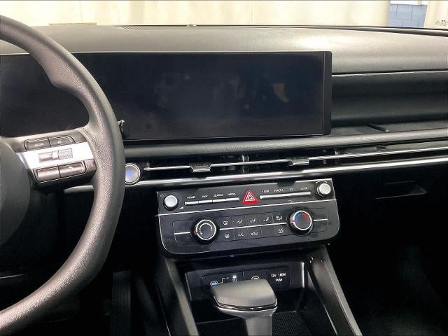 2025 Hyundai TUCSON SE AWD