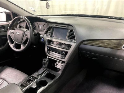 2016 Hyundai SONATA 4dr Sdn 2.4L Limited PZEV