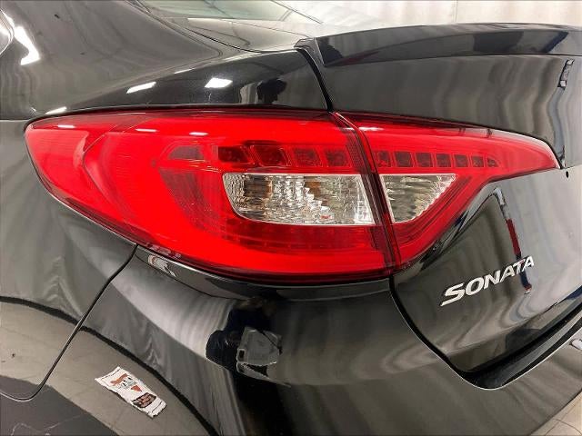 2016 Hyundai SONATA 4dr Sdn 2.4L Limited PZEV