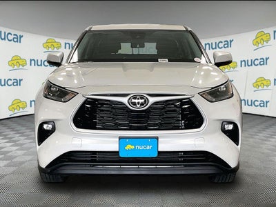 2022 Toyota Highlander LE