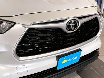 2022 Toyota Highlander LE