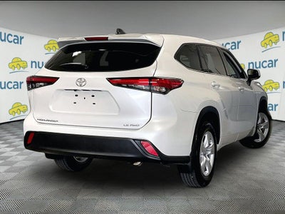 2022 Toyota Highlander LE