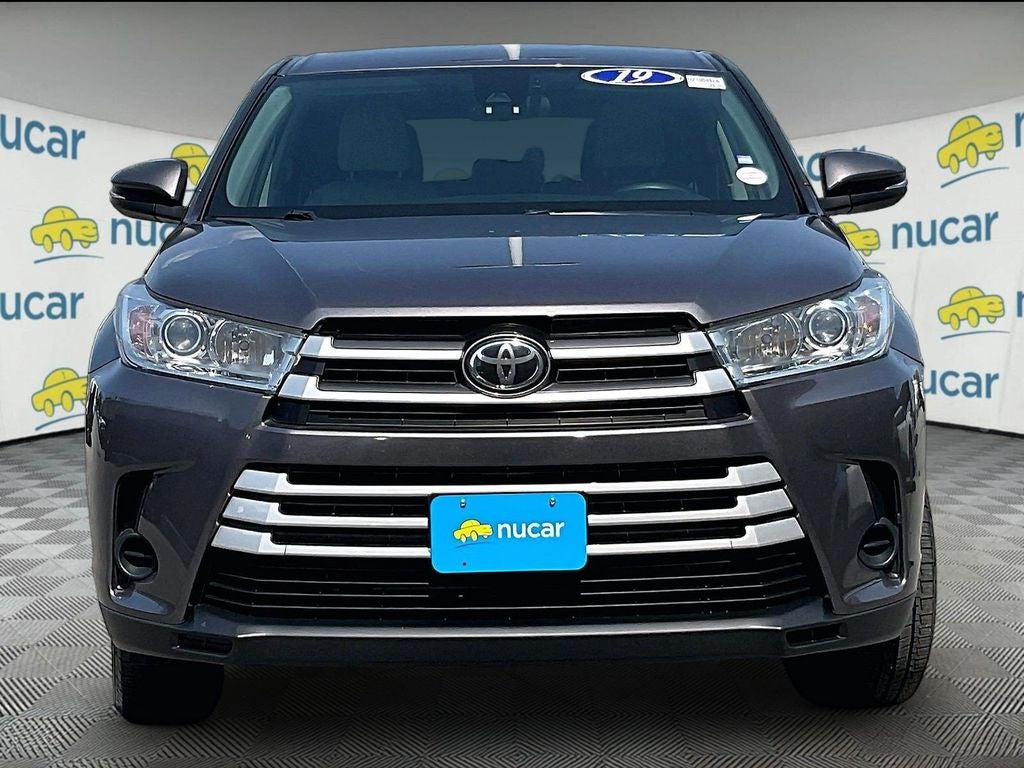 2019 Toyota Highlander LE