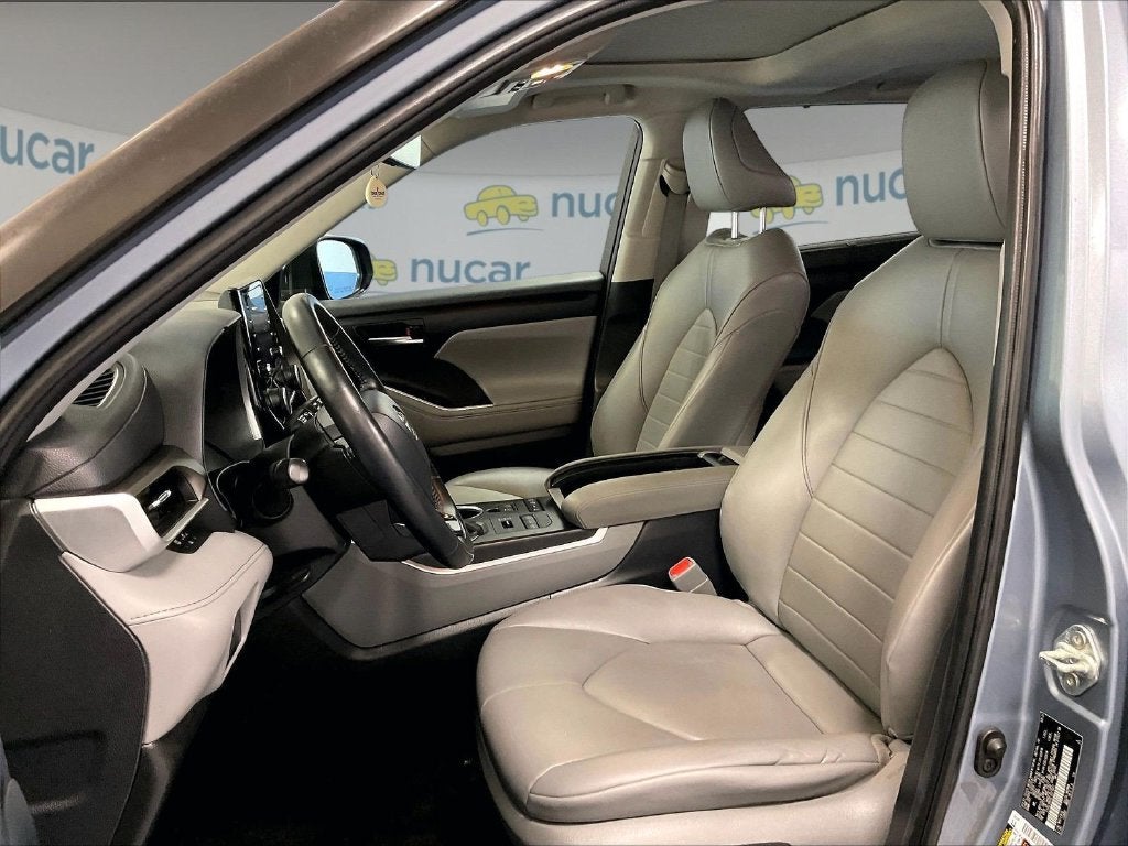 2020 Toyota Highlander XLE