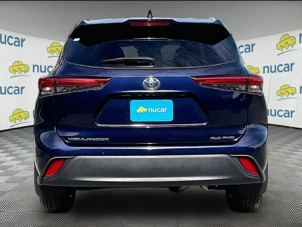 2021 Toyota Highlander XLE