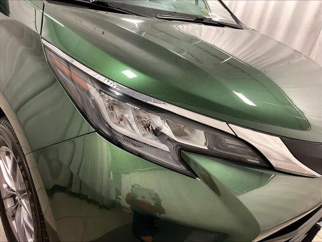 2021 Toyota Sienna LE AWD 8-Passenger (Natl)