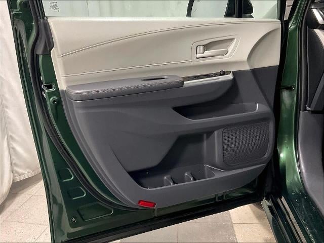 2021 Toyota Sienna LE AWD 8-Passenger (Natl)