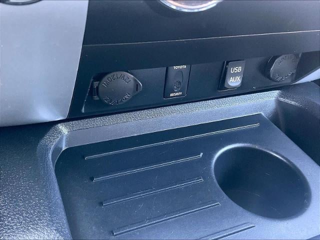 2016 Toyota Tundra 4WD Truck 4WD Double Cab Standard Bed 5.7L V8 Limited (Natl)