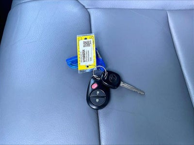 2016 Toyota Tundra 4WD Truck 4WD Double Cab Standard Bed 5.7L V8 Limited (Natl)