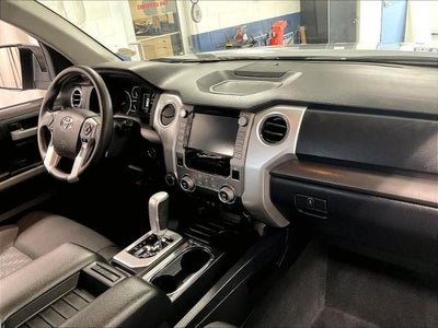 2021 Toyota Tundra 4WD 4WD SR5 CrewMax 5.5' Bed 5.7L (SE)