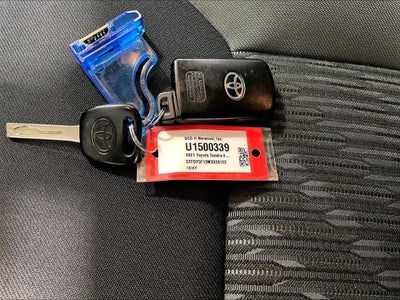 2021 Toyota Tundra 4WD 4WD SR5 CrewMax 5.5' Bed 5.7L (SE)