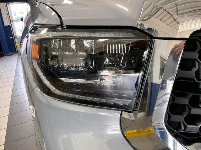 2021 Toyota Tundra 4WD 4WD SR5 CrewMax 5.5' Bed 5.7L (SE)