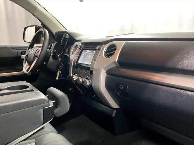 2017 Toyota Tundra 4WD 4WD SR5 Double Cab 6.5' Bed 4.6L (Natl)