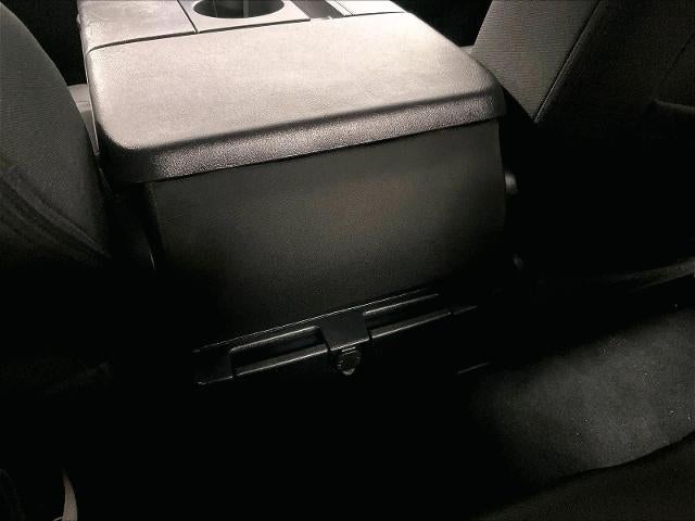 2017 Toyota Tundra 4WD 4WD SR5 Double Cab 6.5' Bed 4.6L (Natl)