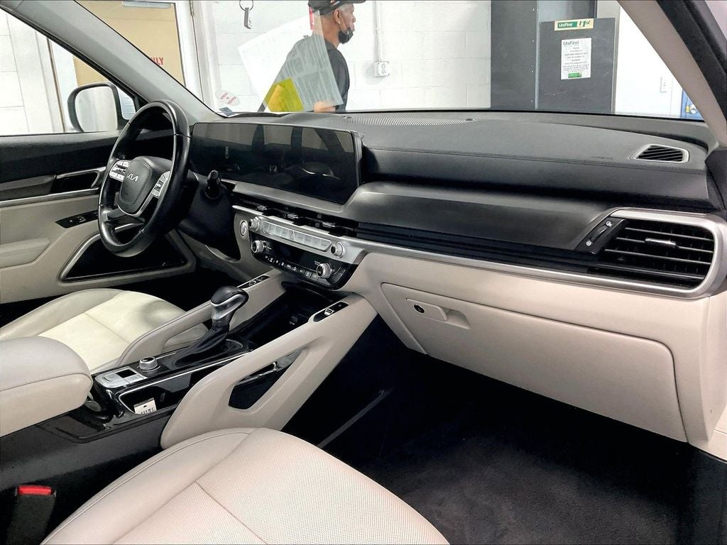 2023 Kia Telluride S