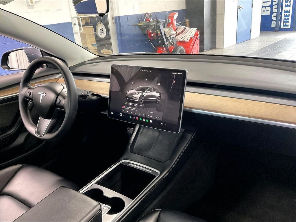 2023 Tesla Model 3 Base