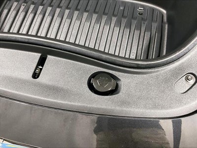 2025 Tesla Model 3 Long Range AWD