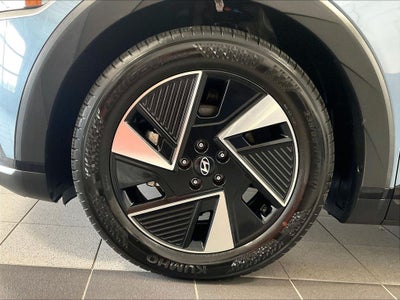 2025 Hyundai IONIQ 5 SEL