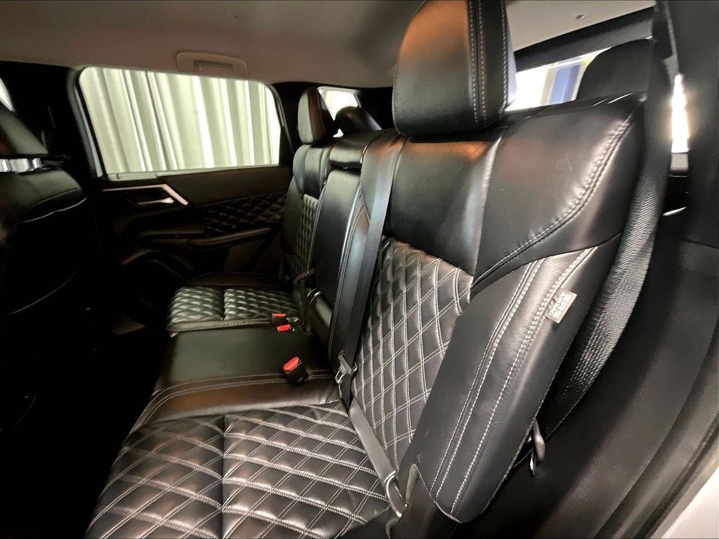 2022 Mitsubishi Outlander SEL