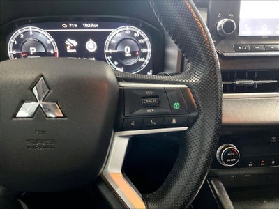 2022 Mitsubishi Outlander SEL