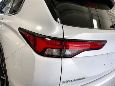 2022 Mitsubishi Outlander SEL