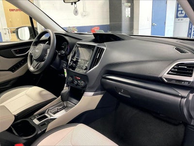 2023 Subaru Forester Base