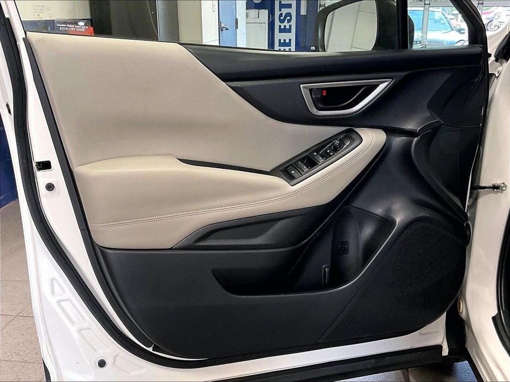 2023 Subaru Forester Base