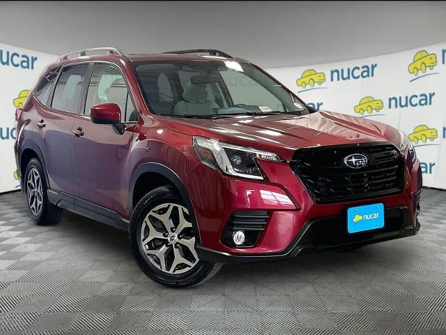 2023 Subaru Forester Premium CVT