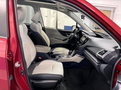 2023 Subaru Forester Premium CVT