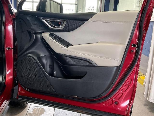 2023 Subaru Forester Premium CVT