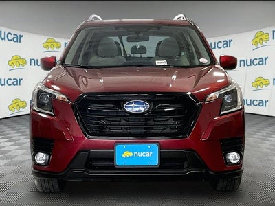 2023 Subaru Forester Premium CVT