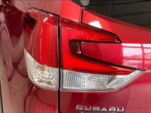 2023 Subaru Forester Premium CVT