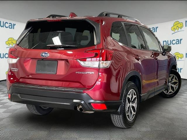 2023 Subaru Forester Premium CVT