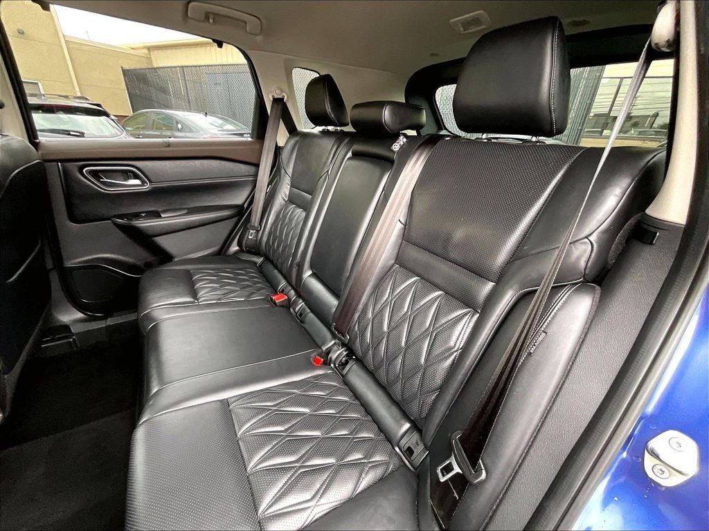 2021 Nissan Rogue Platinum