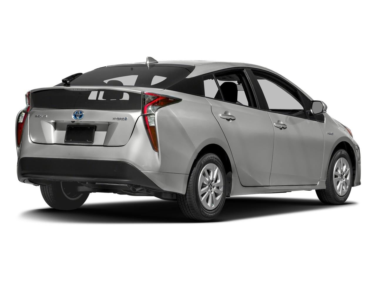 2017 Toyota Prius Three (GS)