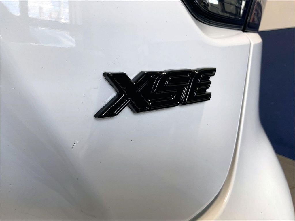 2023 Toyota Corolla XSE
