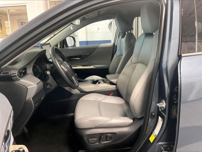 2023 Toyota Venza XLE