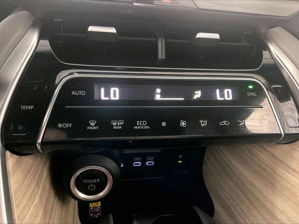 2023 Toyota Venza XLE