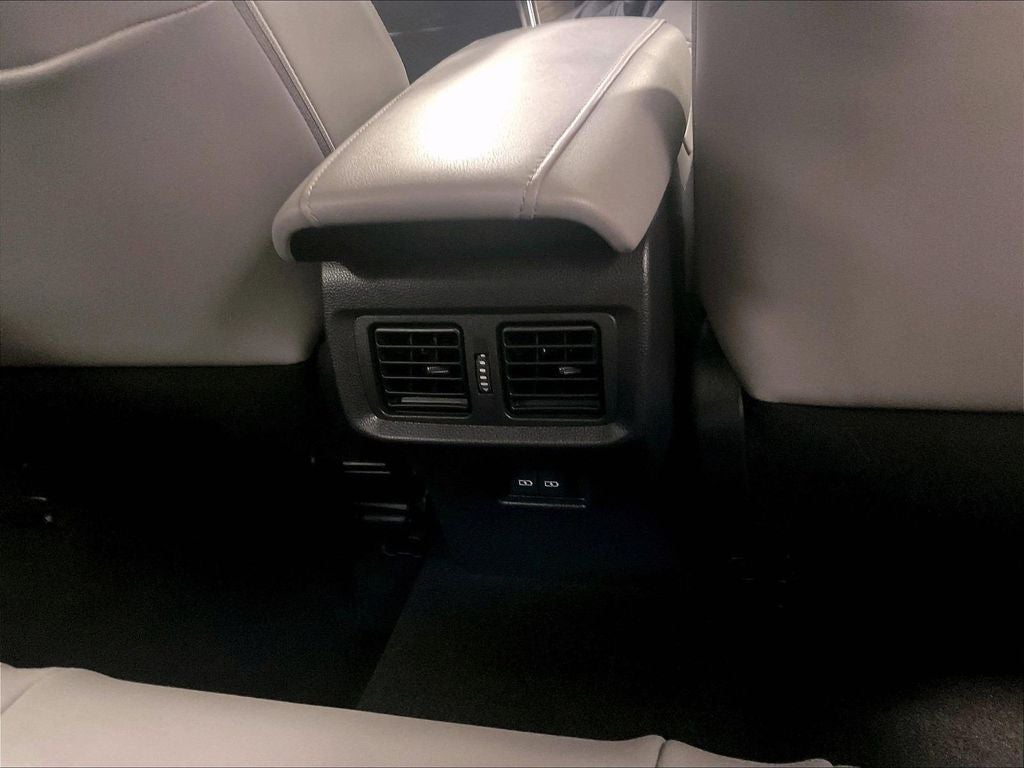 2023 Toyota Venza XLE