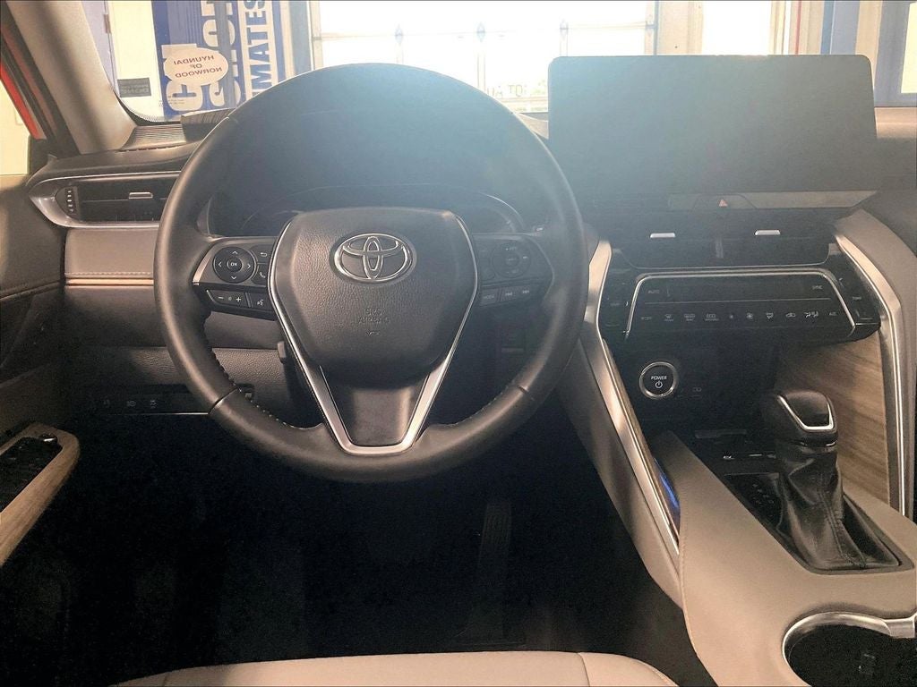 2023 Toyota Venza XLE