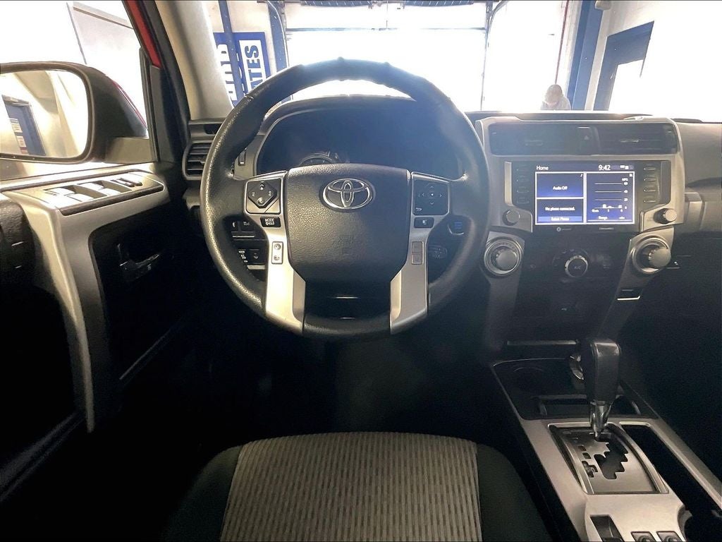 2022 Toyota 4Runner SR5