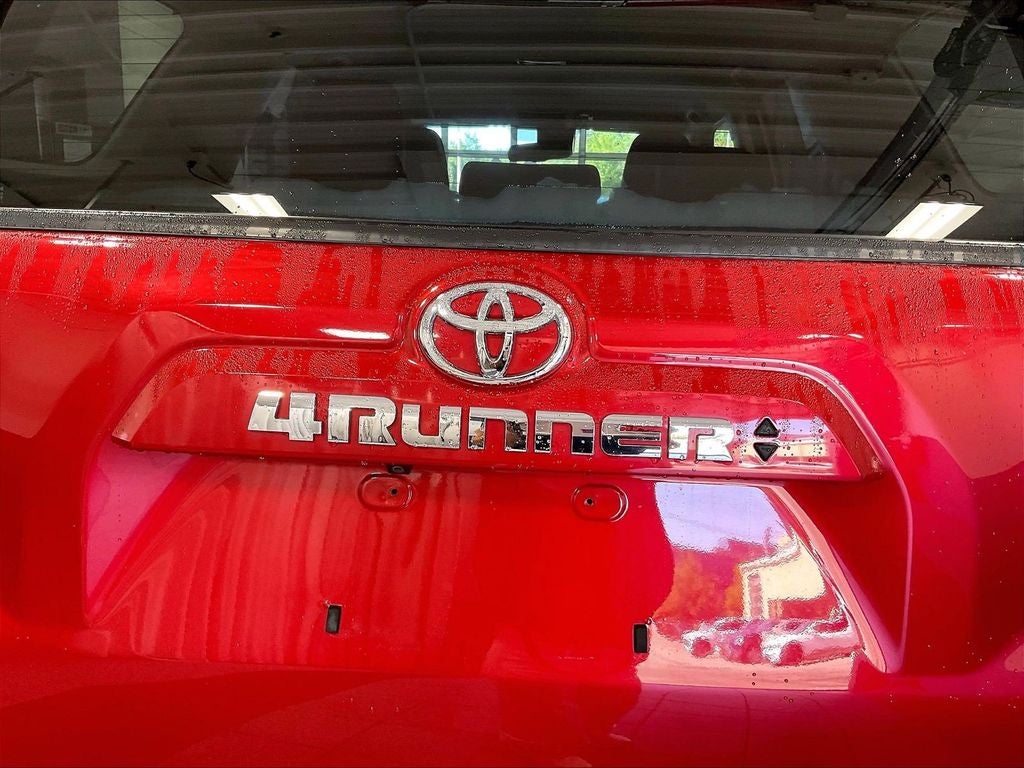 2022 Toyota 4Runner SR5