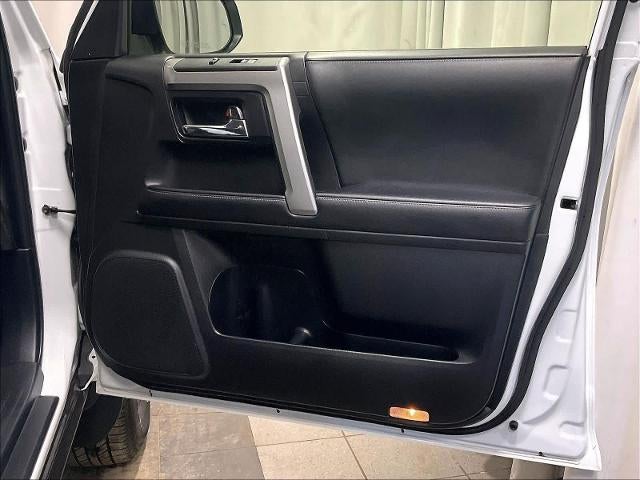 2024 Toyota 4Runner SR5 4WD (GS)