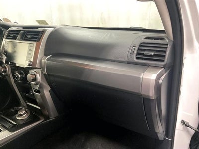 2024 Toyota 4Runner SR5 4WD (GS)