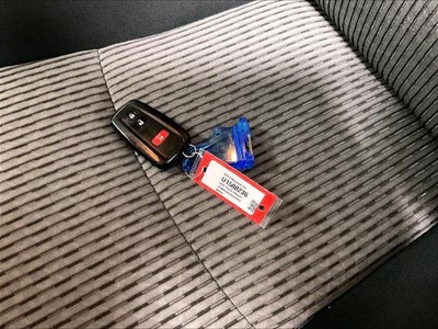 2024 Toyota 4Runner SR5 4WD (GS)