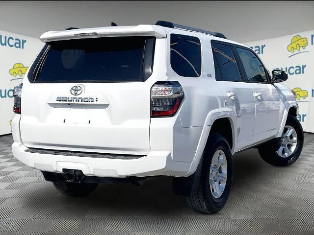 2024 Toyota 4Runner SR5 4WD (GS)