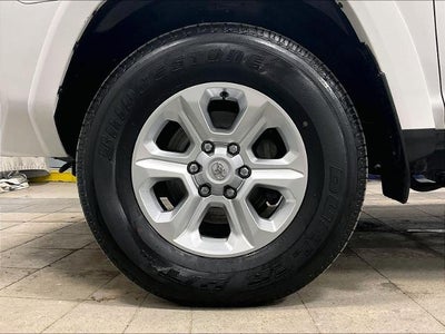 2024 Toyota 4Runner SR5 4WD (GS)