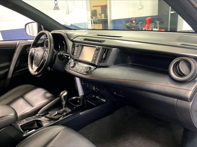 2018 Toyota RAV4 SE