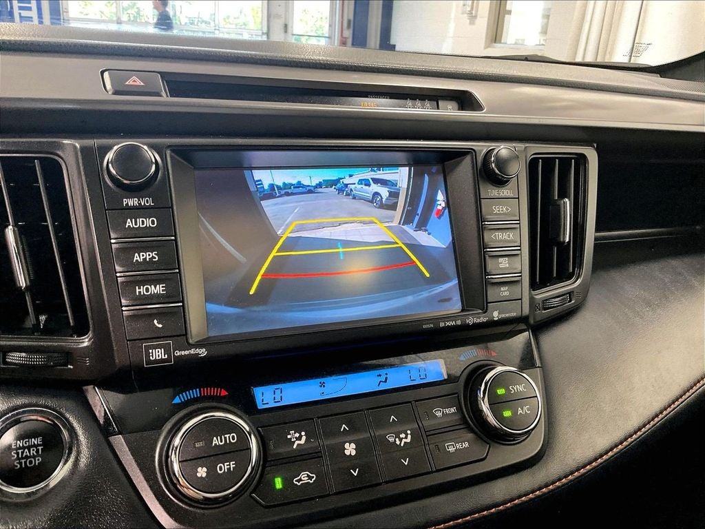 2018 Toyota RAV4 SE